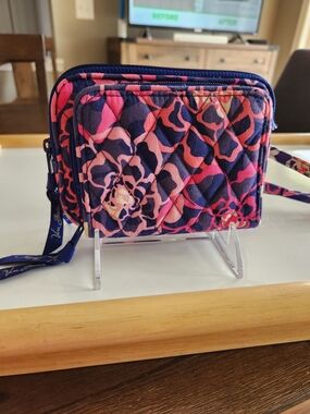 Vera Bradley Quilted Wristlet And Crossbody Wallet in Pink and Navy Floral Print